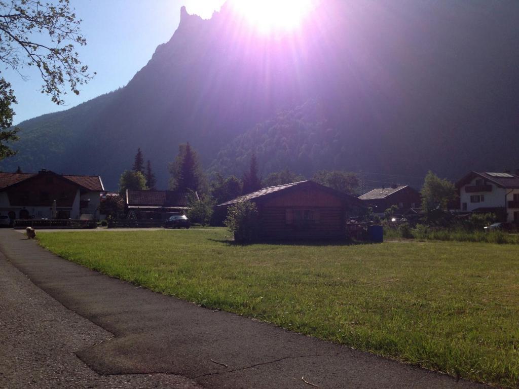 Gaestehaus Edlhuber Mittenwald Eksteriør billede