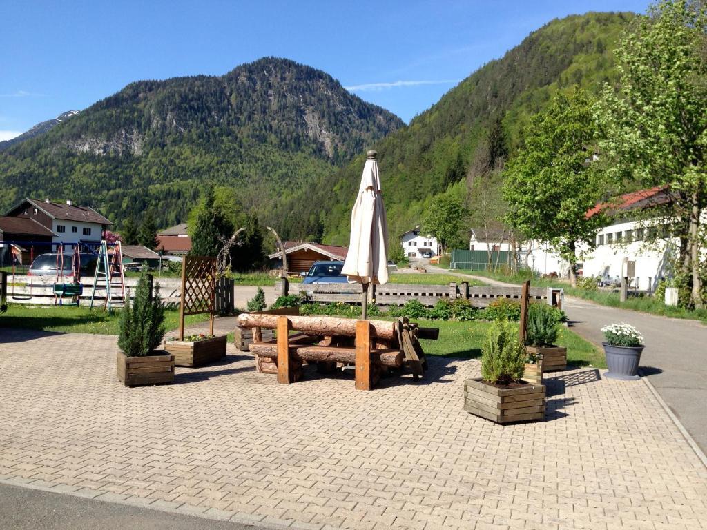 Gaestehaus Edlhuber Mittenwald Eksteriør billede
