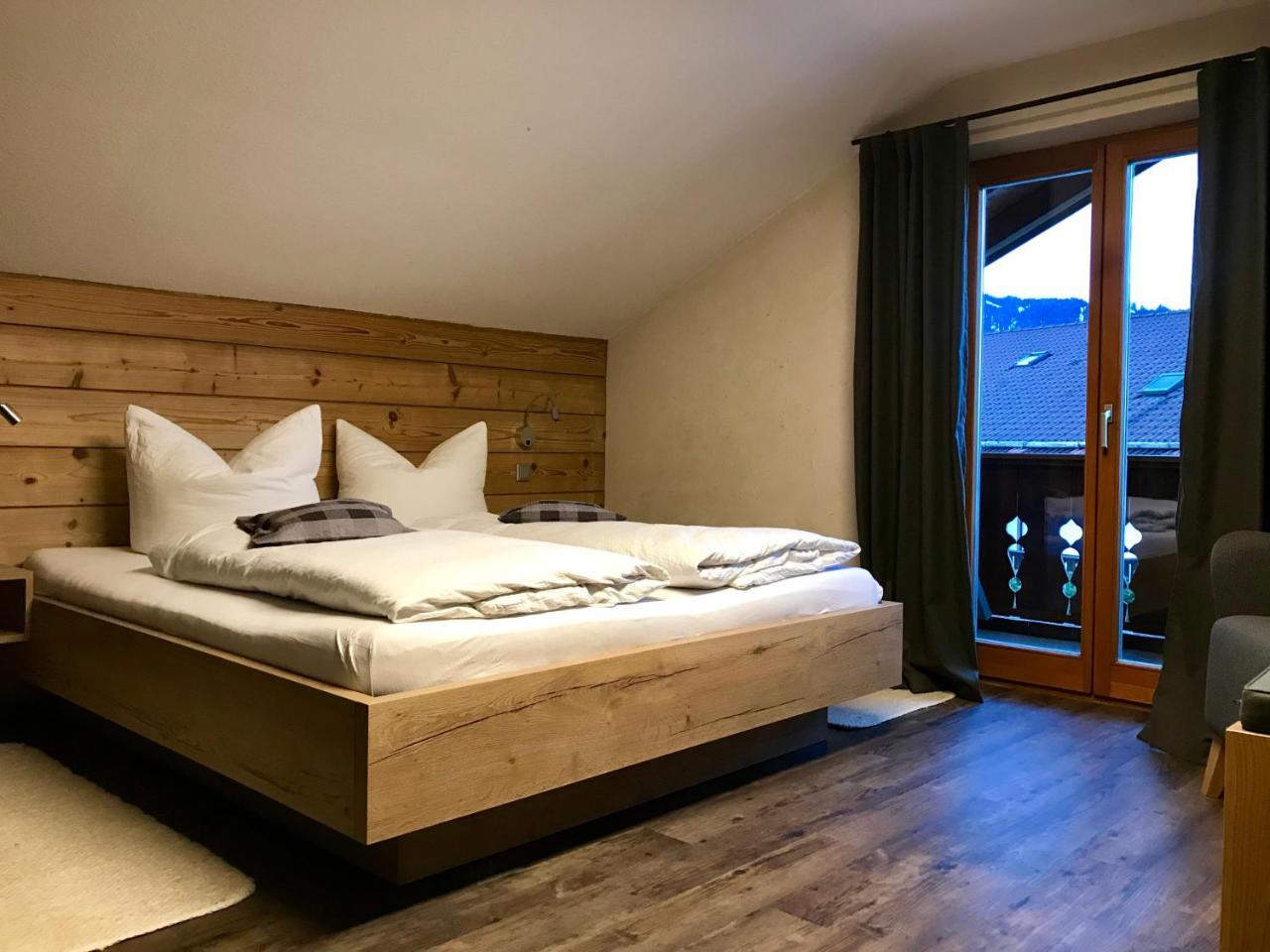 Gaestehaus Edlhuber Mittenwald Eksteriør billede